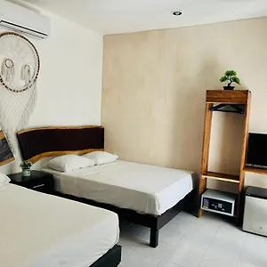 https://ocean-boutique-suites.tulum-hotels.net
